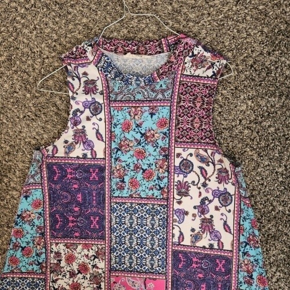 Pink Patterned Spring Dress - Picture 4 of 7